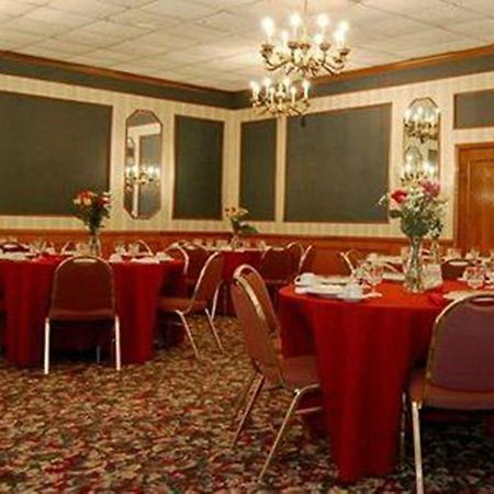Red Carpet Inn & Suites Carneys Point/Wilmington ร้านอาหาร รูปภาพ