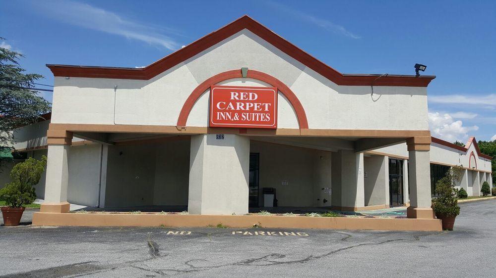 Red Carpet Inn & Suites Carneys Point/Wilmington ภายนอก รูปภาพ