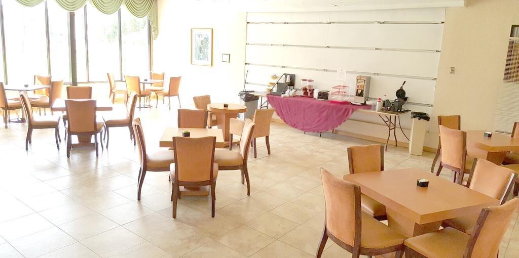 Red Carpet Inn & Suites Carneys Point/Wilmington ภายนอก รูปภาพ