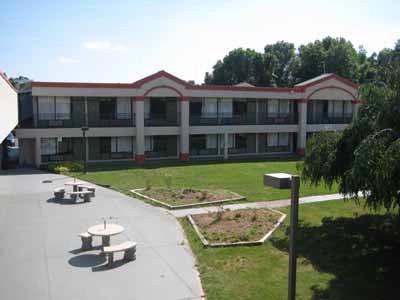 Red Carpet Inn & Suites Carneys Point/Wilmington ภายนอก รูปภาพ